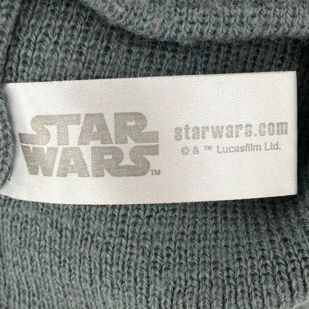 Star Wars Lucas Films Gray Red Black Embroidered Movie Knit Winter Beanie Hat